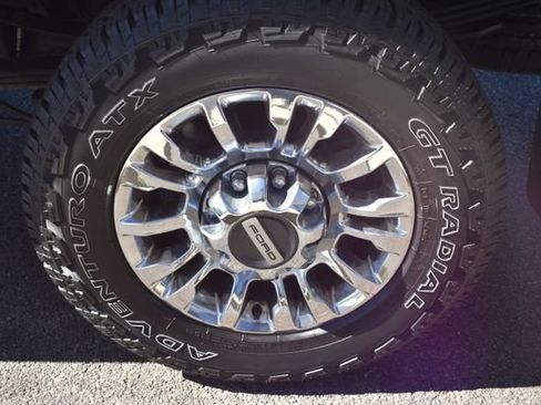 Used 2022 Ford F350 XLT w/ XLT Premium Package AWD/4WD image 51