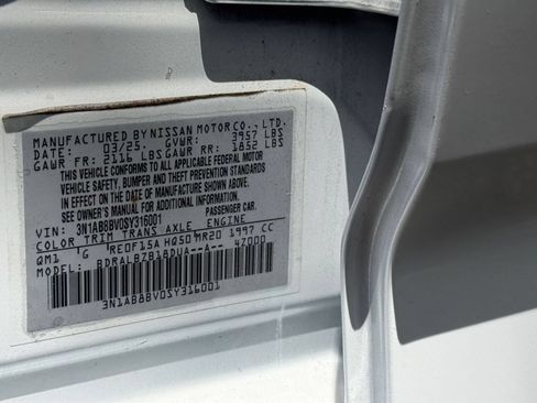 Used 2025 Nissan Sentra S FWD image 27
