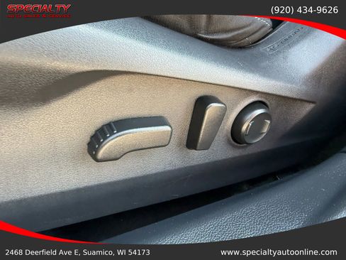 Used 2022 Subaru Outback Premium image 32