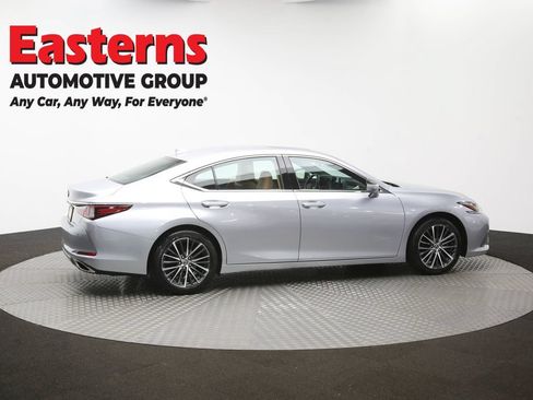 Used 2022 Lexus ES 350 w/ Premium Package FWD image 39
