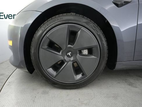 Used 2023 Tesla Model 3 Standard Range RWD image 19