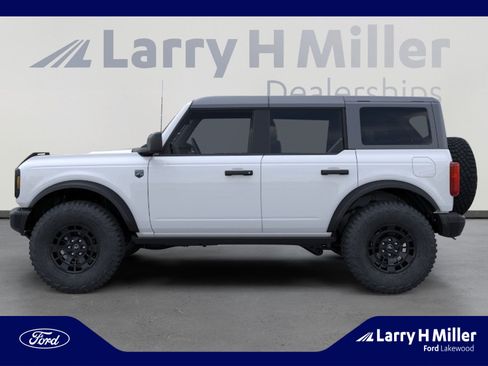 New 2026 Ford Bronco Big Bend w/ Black Diamond Package AWD/4WD image 3