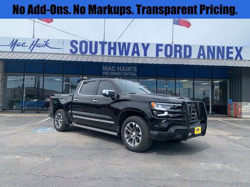 Used 2025 Chevrolet Silverado 1500 High Country w/ Technology Package image 1