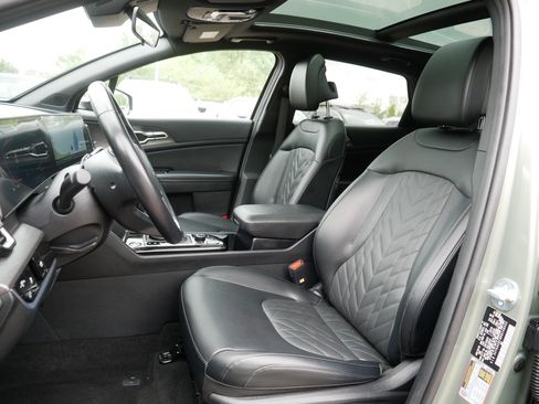 Used 2024 Kia Sportage X-Line w/ X-Line Premium Package AWD/4WD image 34