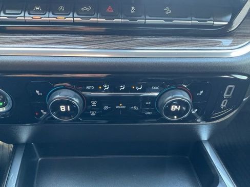 Used 2024 Chevrolet Silverado 1500 RST AWD/4WD image 19