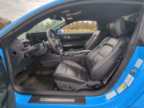 Used 2024 Ford Mustang GT Premium w/ GT Performance Package image 9