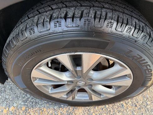 Used 2018 Nissan Murano SL AWD/4WD image 13