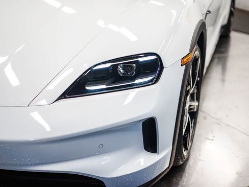 Used 2025 Porsche Taycan 4S image 7