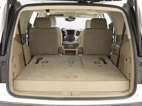 Used 2019 Chevrolet Tahoe LT AWD/4WD image 26