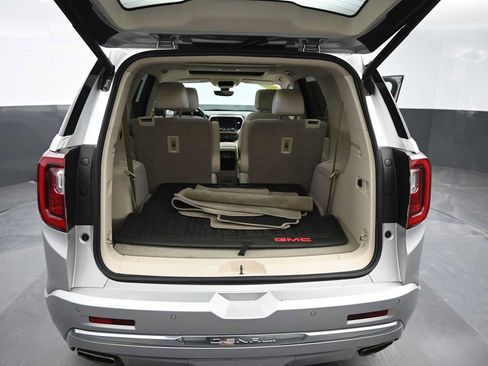 Used 2020 GMC Acadia Denali w/ LPO, Adventure Package AWD/4WD image 12
