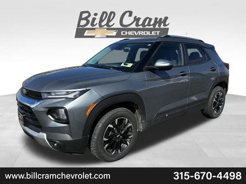 Used 2021 Chevrolet TrailBlazer LT w/ Driver Confidence Package image 10