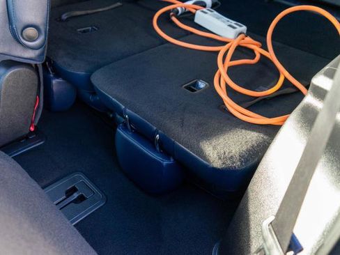 Certified 2024 Kia Sorento SX Prestige image 13