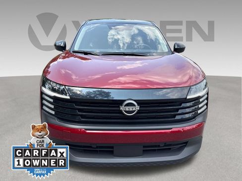 Used 2025 Nissan Kicks SV FWD image 2