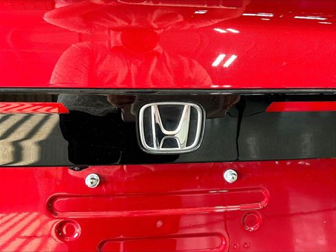 Used 2025 Honda Accord Sport image 23