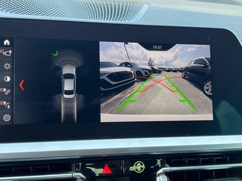 Used 2020 BMW 330i Sedan w/ Driving Assistance Package RWD image 30