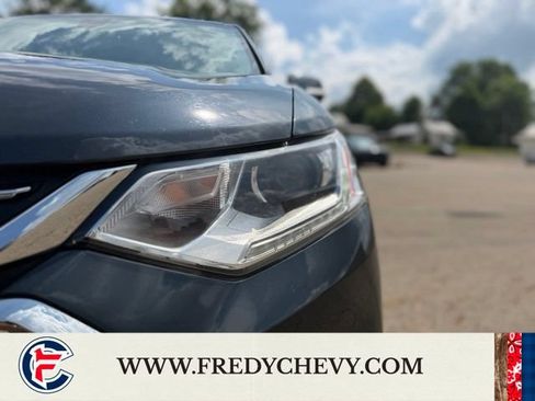 Used 2019 Chevrolet Traverse LT w/ LT Premium Package AWD/4WD image 45