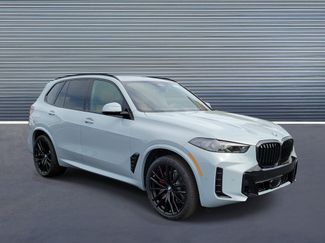 New 2026 BMW X5 sDrive40i w/ M Sport Package RWD video 2