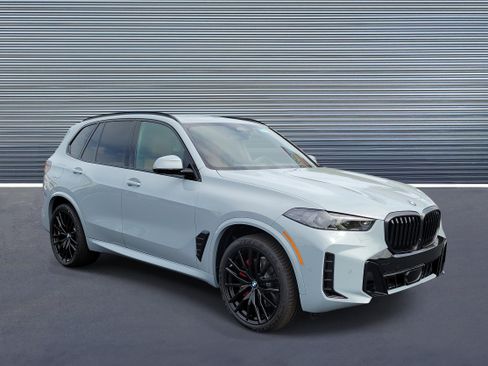 New 2026 BMW X5 sDrive40i w/ M Sport Package RWD image 2