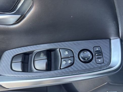 Certified 2025 Nissan Sentra SR w/ SR Premium Package image 15