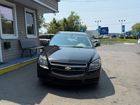 Used 2012 Chevrolet Malibu LS FWD image 8