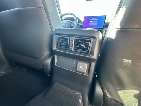 New 2026 Toyota 4Runner Limited image 39