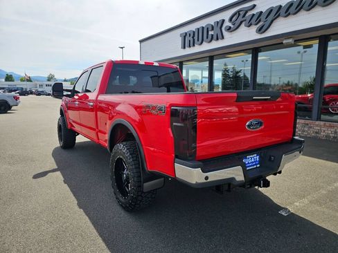 Used 2017 Ford F250 Lariat w/ Lariat Ultimate Package AWD/4WD image 9
