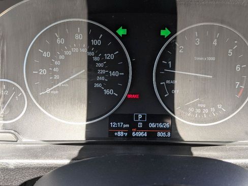 Used 2018 BMW 320i xDrive Sedan AWD/4WD image 22