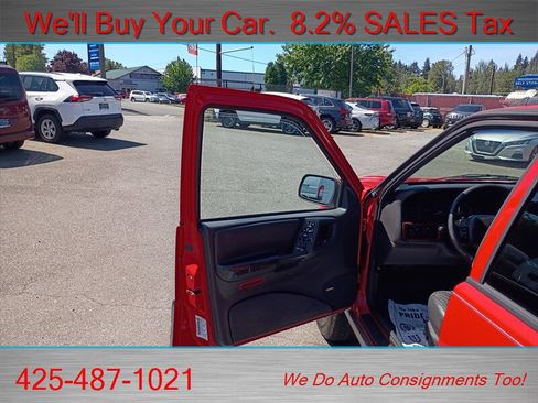 Used 1997 Jeep Grand Cherokee Laredo AWD/4WD image 9