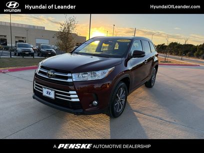 Used 2017 Toyota Highlander XLE