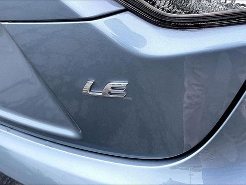 Used 2024 Toyota Corolla LE FWD image 8