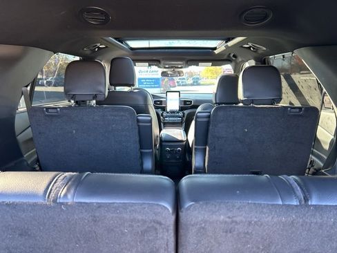 Used 2023 Ford Explorer ST w/ Equipment Group 401A image 13