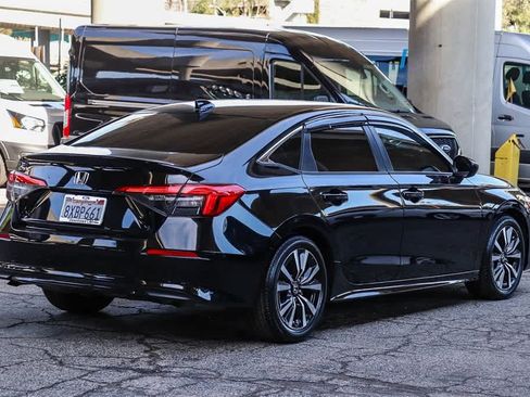 Used 2022 Honda Civic EX image 4