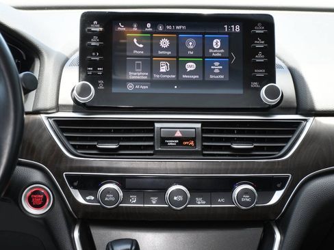 Used 2018 Honda Accord EX-L image 28