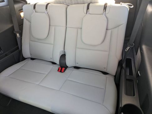 New 2026 Ford Explorer Platinum w/ LUX Leather Package image 20