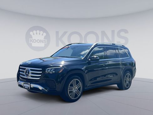 Used 2025 Mercedes-Benz GLS 450 4MATIC image 1