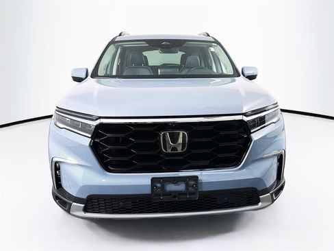 Used 2023 Honda Pilot Elite image 2