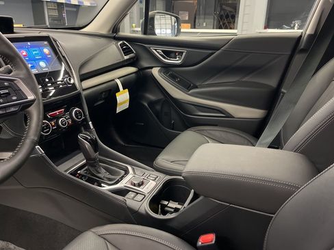 Certified 2024 Subaru Forester Limited image 30