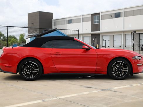 Used 2020 Ford Mustang Premium image 19