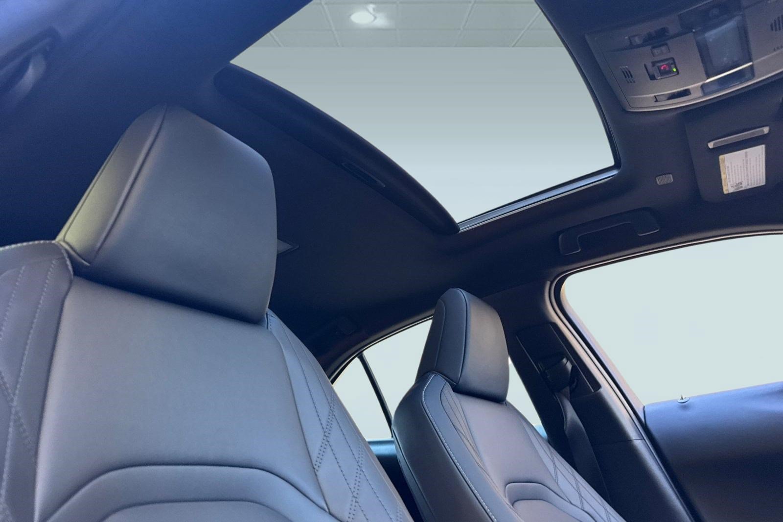 Certified 2025 Lexus UX 300h FWD w/ Accessory Package (Z2) image 24