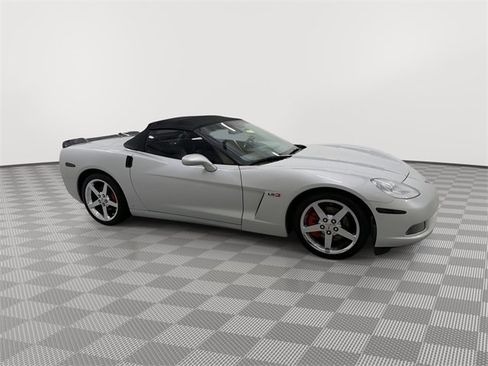 Used 2009 Chevrolet Corvette Convertible image 12