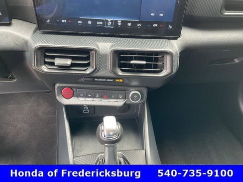 Used 2025 Ford Mustang Coupe image 27