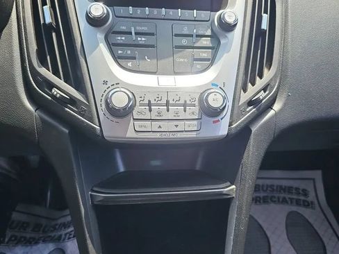 Used 2016 Chevrolet Equinox LT FWD image 17