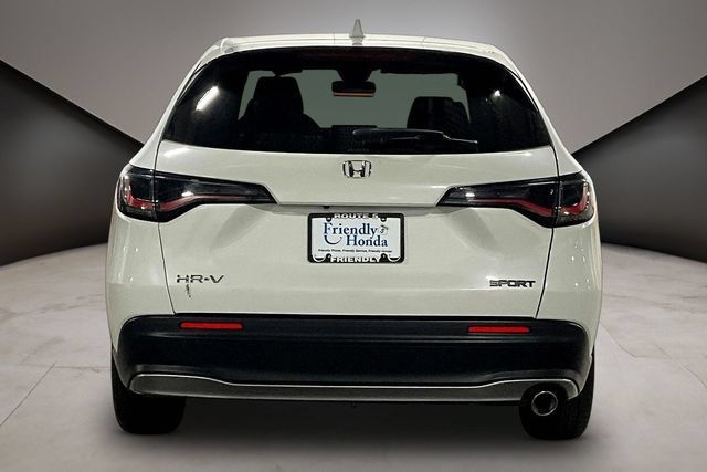 Used 2024 Honda HR-V Sport image 5