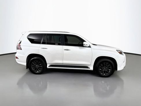 Certified 2022 Lexus GX 460 Premium w/ Premium Plus Package AWD/4WD image 4