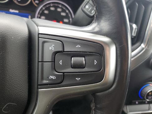 Used 2022 Chevrolet Silverado 2500 LT w/ Convenience Package image 18