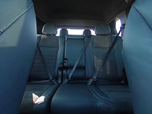 Used 2023 Mitsubishi Outlander SE image 28