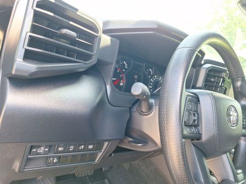 Used 2026 Toyota Tundra SR5 w/ SX Package AWD/4WD image 17