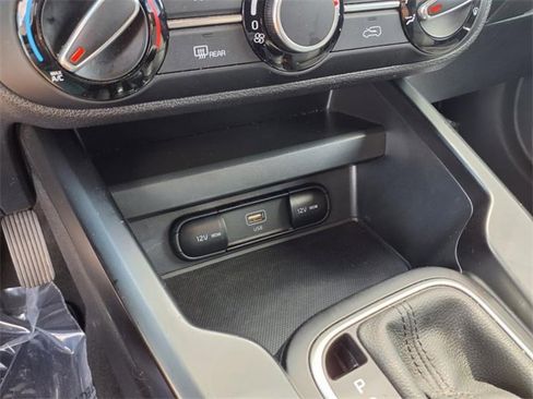 Used 2023 Kia Soul LX w/ Option Group 015 image 43