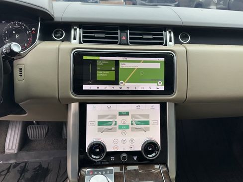 Used 2018 Land Rover Range Rover Long Wheelbase Supercharged image 33