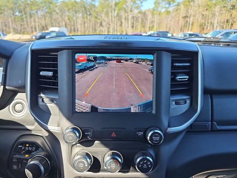 Used 2024 RAM 2500 Big Horn w/ Bed Utility Group image 26